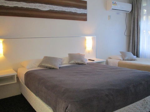 Cronulla Motor Inn - Australian Directory 1