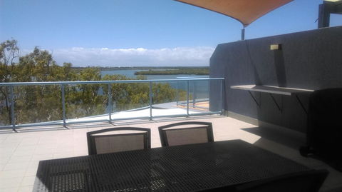 Crystal Waters Picnic Point - Australian Directory 1