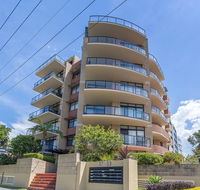 Crystal Waters Unit 11 - Australian Directory