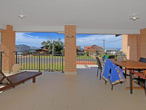 CShells On Quay - Perfect Location And Great Views - Australian Directory 1