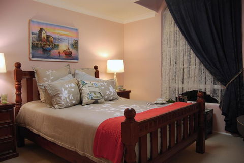 Cutmore Cottages - L'Auberge Angara - Australian Directory 0