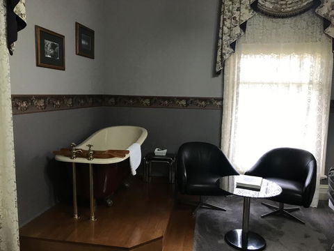 Daylesford Central Motor Inn - Australian Directory 1
