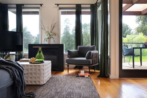 Daylesford Spa Villa 3 - Australian Directory 2