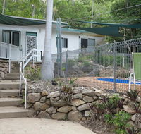Del-Haven Opposite Alma Bay - Australian Directory