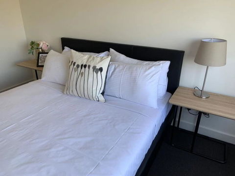Delicate And Peaceful Bundoora Townhouse 12 - Australian Directory 3