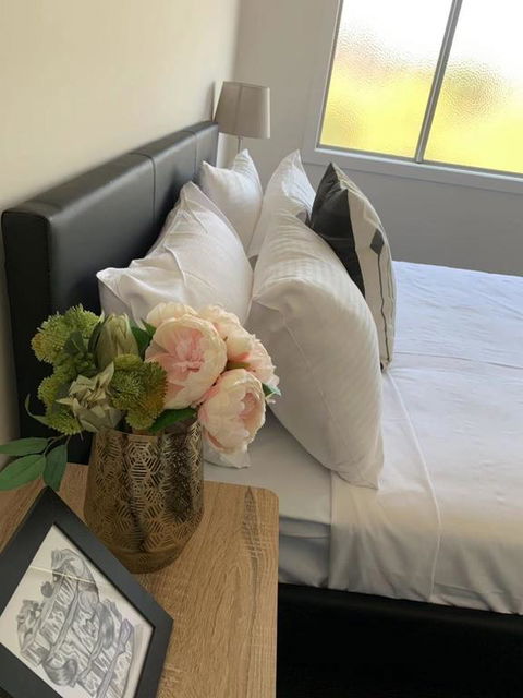 Delicate And Peaceful Bundoora Townhouse 13-R3 - Australian Directory 3
