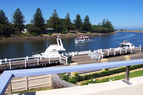 Dockside Waterfront Indulgence - Australian Directory 2