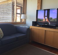 Dolphin Beach House - Australian Directory