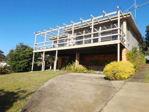 Donaldsons At Pambula Beach - Australian Directory 0