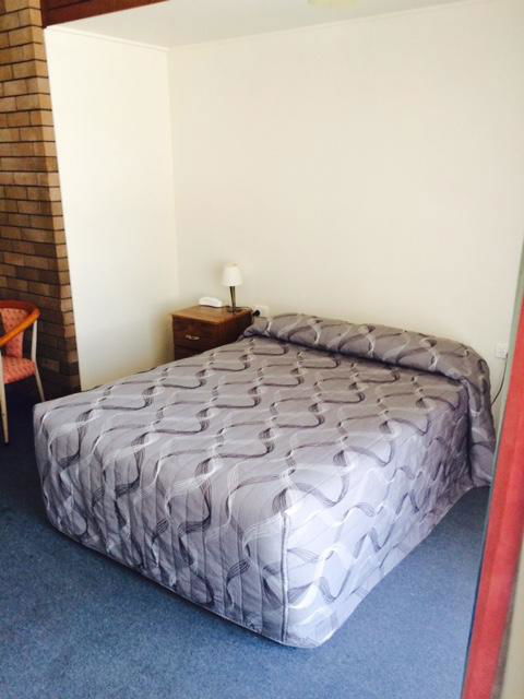 Downtown Motel - Australian Directory 3