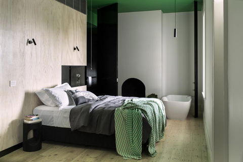 Drift House - Australian Directory 0