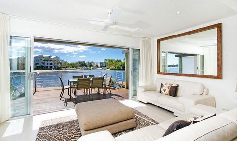 Driftwood Apartment 6 - Australian Directory 3