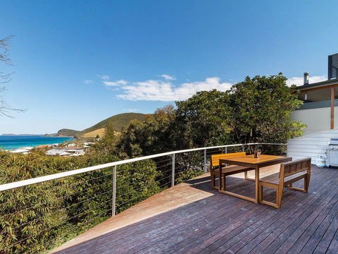 Duggan House - Australian Directory 0