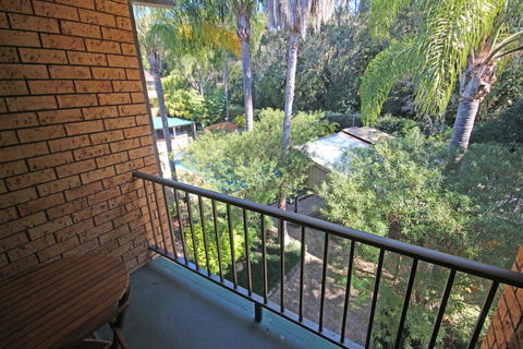 Dunes Holiday Apartments Unit 21 - Australian Directory 3
