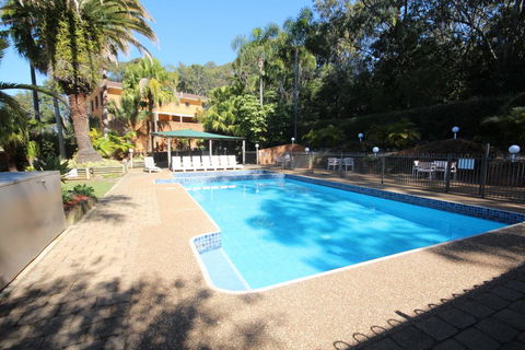 Dunes Holiday Apartments Unit 7 - Australian Directory 0