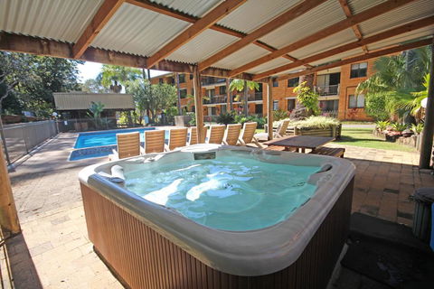 Dunes Holiday Apartments Unit 7 - Australian Directory 2