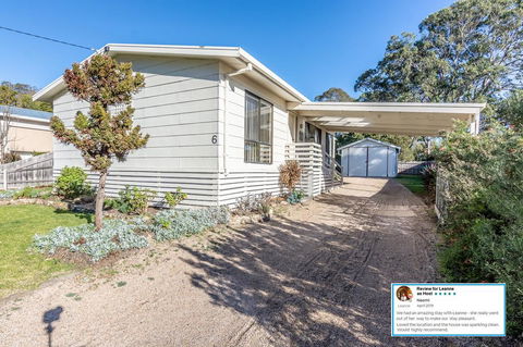 Eagle Bay Cottage - Australian Directory 0