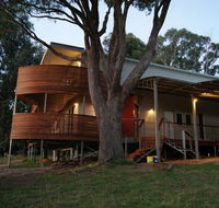 Eagles Nest - Australian Directory