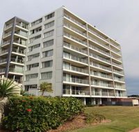 Ebbtide 13 - On The Beach - Australian Directory