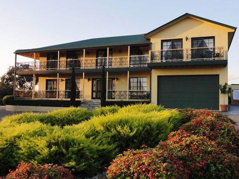 Eden Park Views - Australian Directory 0