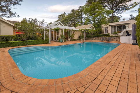Edith Holiday House - Australian Directory 1