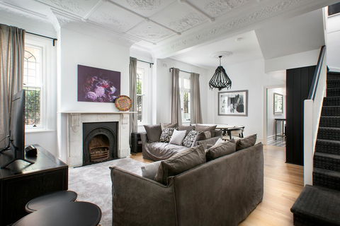 Elegant 3-Bed Heritage House Near Parks And Cafes - Australian Directory 0