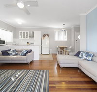 Eloora House Blue bay - Australian Directory