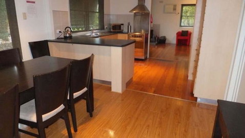Elouera - Australian Directory 3