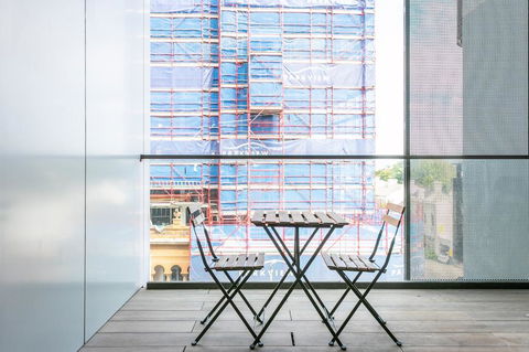 ENCORE IV: Bondi Junction - Australian Directory 2