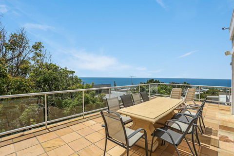 Enjoy The Views, Sunshine Beach - Australian Directory 3