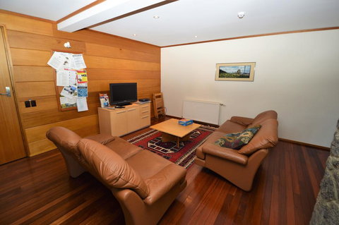 Eremo Lodge 2 - Australian Directory 3