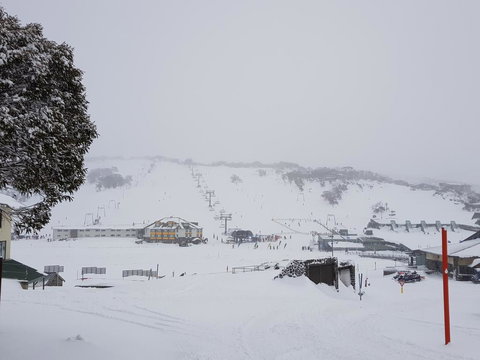 Eremo Lodge 2 - Australian Directory 2