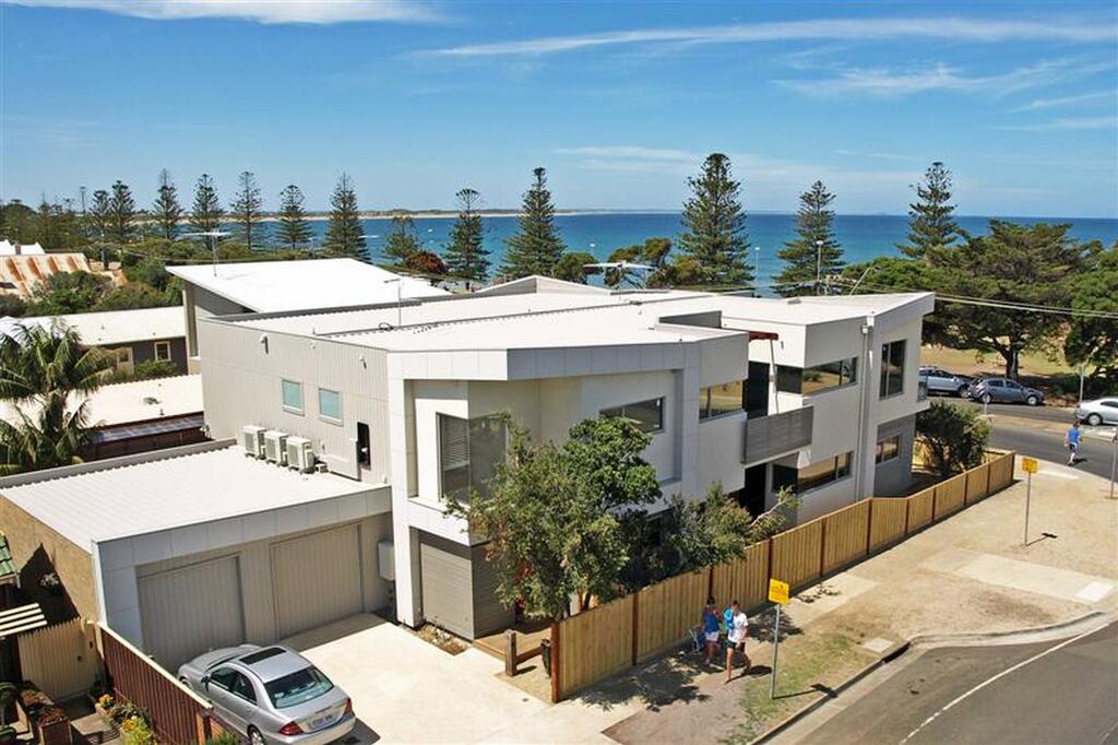  Australian Directory