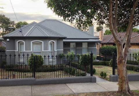 Essendon - Home Away From Home - Australian Directory 0