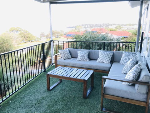 Estuary Cottage, Mandurah, Dawesville - Australian Directory 1