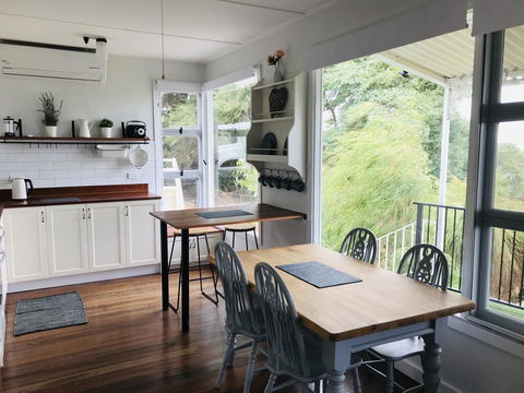 Estuary Cottage, Mandurah, Dawesville - Australian Directory 2