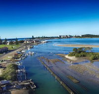 Fairholme 5 Opposite Lake - Australian Directory
