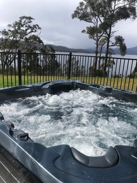 Fairwinds Tasmania - Australian Directory 3
