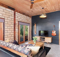 Falls River Luxury Accommodation - Australian Directory