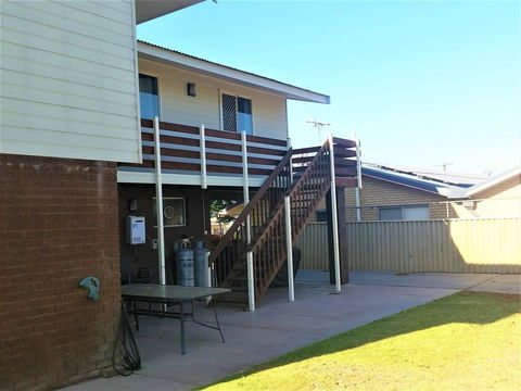 Family Retreat - Australian Directory 2