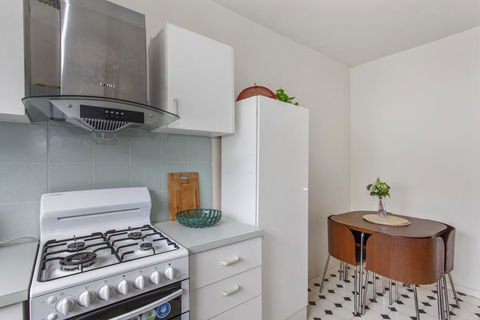Family-friendly Apartment In Green Glen Iris - Australian Directory 3