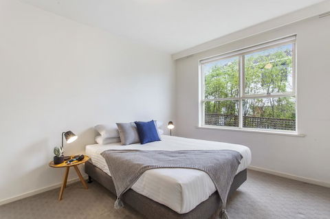 Family-friendly Apartment In Green Glen Iris - Australian Directory 2
