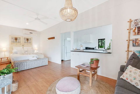 Farm & Co-sy - Australian Directory 0