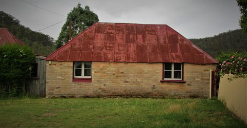 Fernbrook Cottage - Australian Directory 2