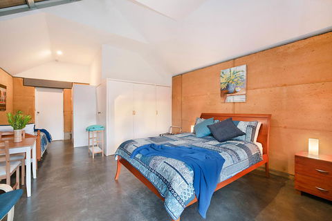Ferndale B&B - Australian Directory 3