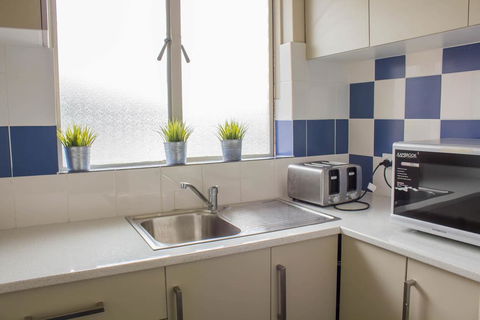 Figtree Hotel - Australian Directory 1