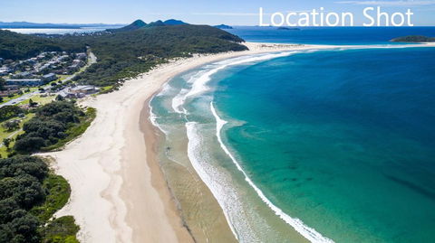 Fingal Court Unit 3 - Fingal Bay - Australian Directory 0