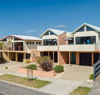 Fischer Torquay by Gold Star Stays - Australian Directory