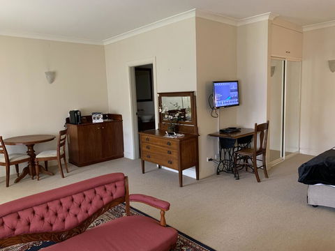 Fitzroy Inn Historic Retreat Mittagong - Australian Directory 3