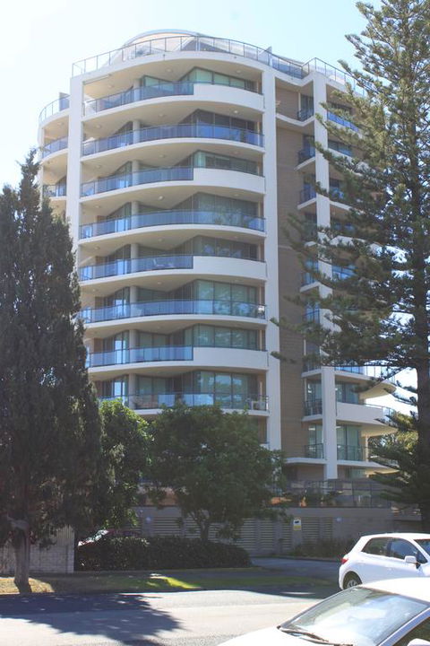 Forster Holiday Apartment - Australian Directory 3